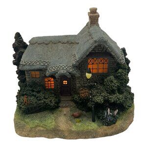 Thomas Kinkade Vintage Lighted Resin Heathers Hutch Hawthorne Village Collectibl